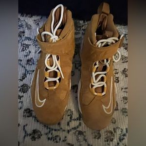 Nike Air Griffey Max 1  Wheat       like new size US 6.5Y